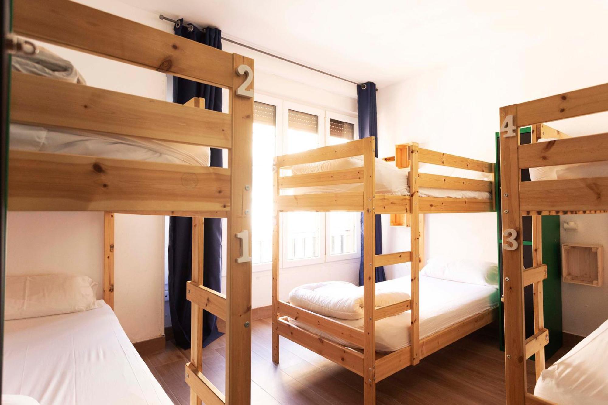 Green Hostel Oviedo Kültér fotó